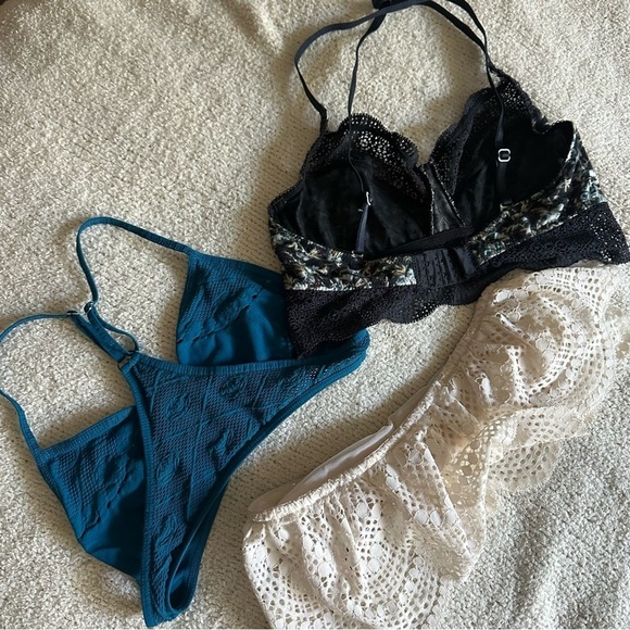 Free People Victoria’s Secret Lace Bralette Bundle XS (3) - Picture 8 of 8